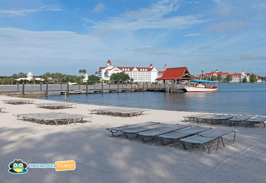 Poly Bote gratuito de transporte desde el Grand Floridian a Magic Kingdom