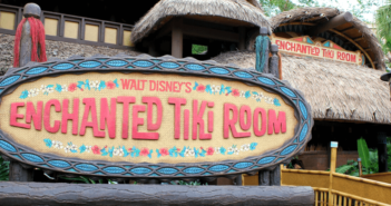 Entrada a Enchanted Tiki Room en Orlando