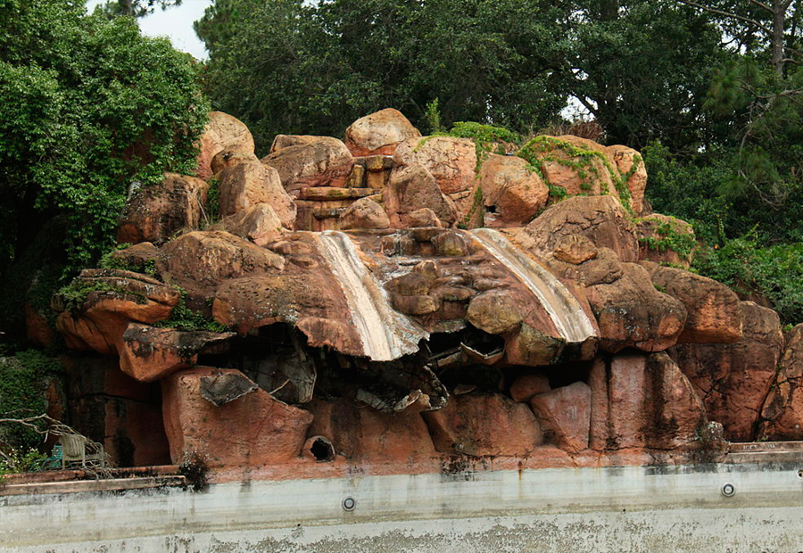 Parque Disney Abandonado River Country 