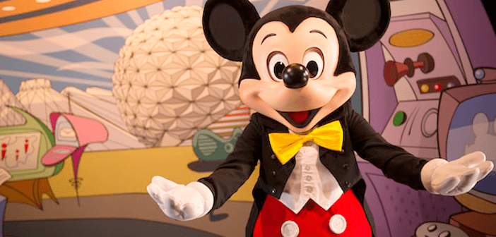 Todos quieren un foto con Mickey en Disney World