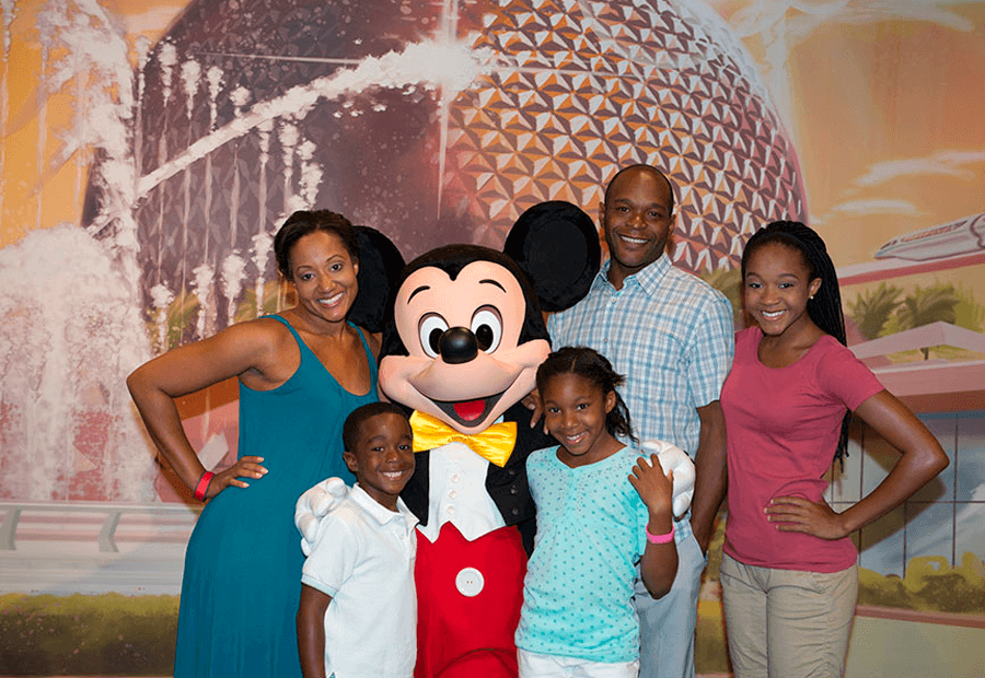 Disney Photopass te permite conseguir las mejores fotos de tu viaje a Disney World.