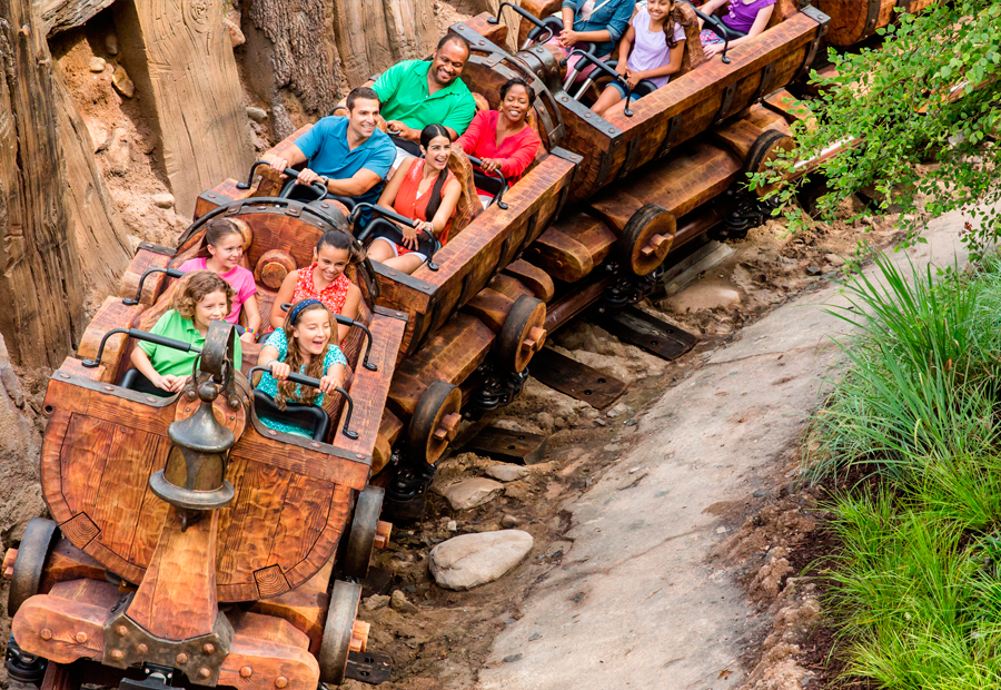 El tren de los siete enanitos en Magic Kingdom