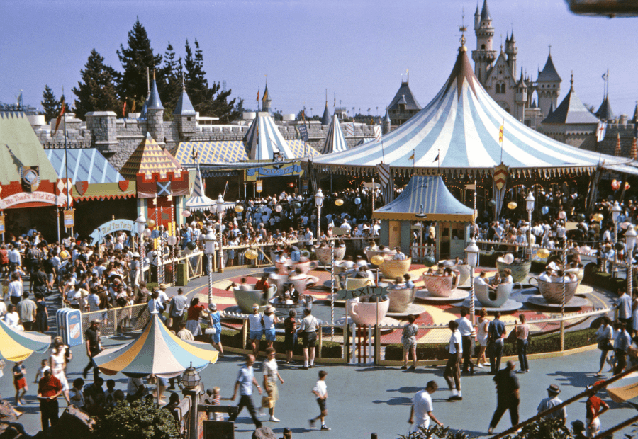 Fantasyland en Disneylandia 1960