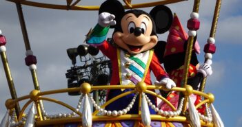 Mickey Mouse Desfile